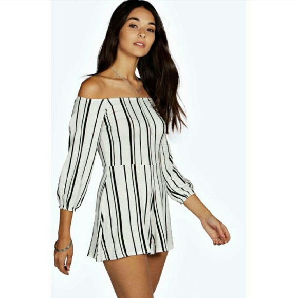 Lissa Off-shoulder Romper