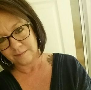 Meet your Posher, Deanna