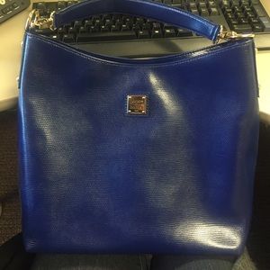 Dooney & Bourke tote