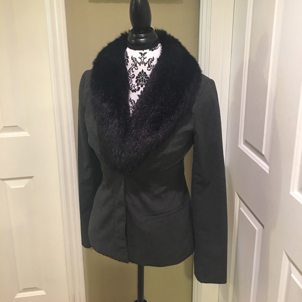 Faux Fur trimmed jacket, grey size 6