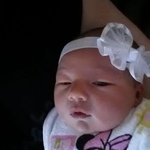 Meet your Posher, Claudia