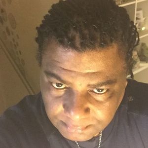 Meet your Posher, Deon