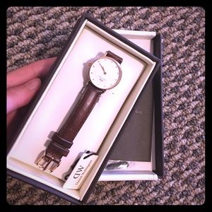 🚫SOLD🚫Daniel Wellington watch auth