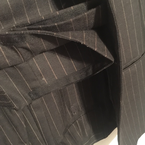 Armani Collezioni striped woolen suit - Picture 4 of 5