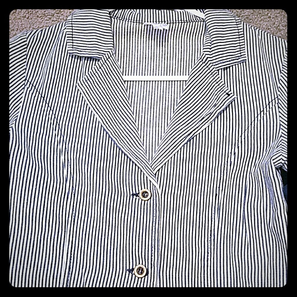 Pinned striped Jacket