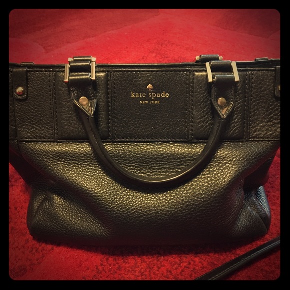 Cross body Kate Spade purse
