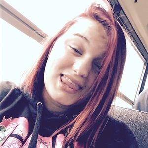 Meet your Posher, Crissa