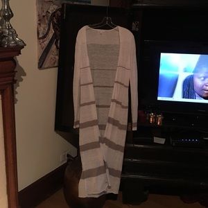 White and beige long sweater size M