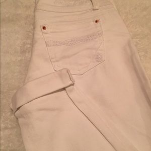 Indigo Rein white skinny jeans