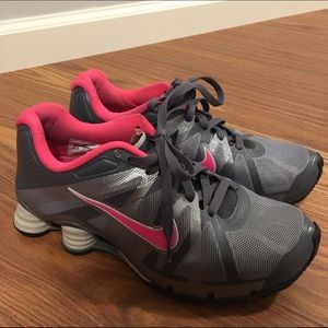 Nike Shox tennis shoes