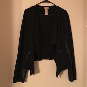 ✨FLASH SALE✨ Faux leather panel jacket