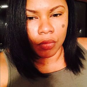 Meet your Posher, Lakeshia