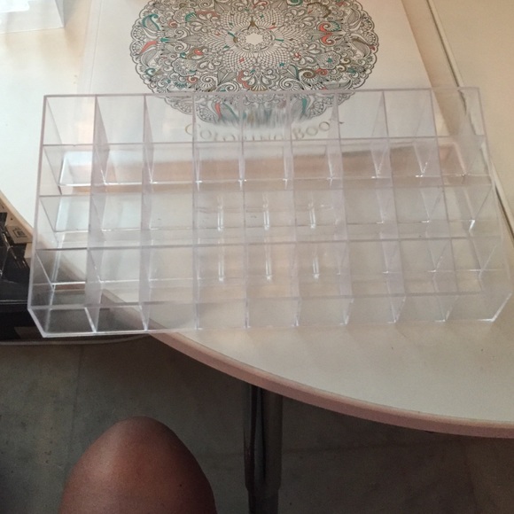 36 and 24 stand lipstick holder