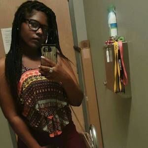 Meet your Posher, Kimberlee