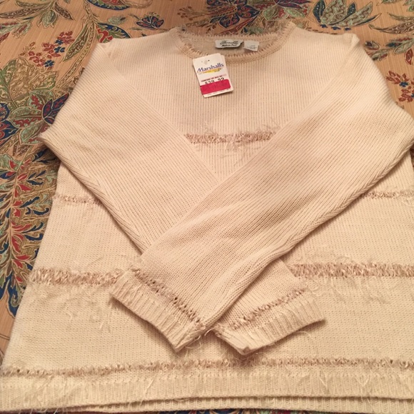 Wool sweater top