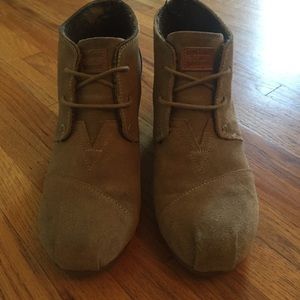 TOMS Suede Desert Wedges