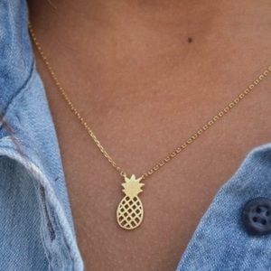 Pineapple necklace 🍍