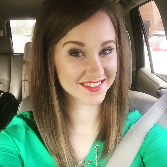 Meet your Posher, Tabitha