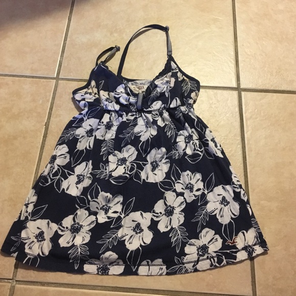 Hollister Flower Top