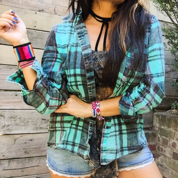 American Eagle Outfitters Tops - AEO distressed flannel shirt
