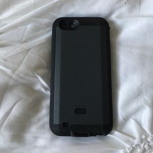 Iphone 6plus life proof battery case