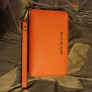 SOLD/Michael Kors Wallet
