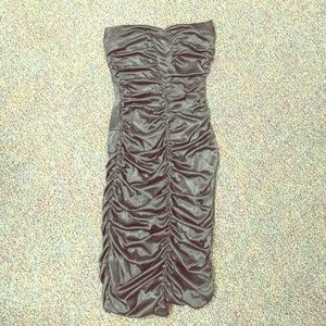 Fitted strapless dress!