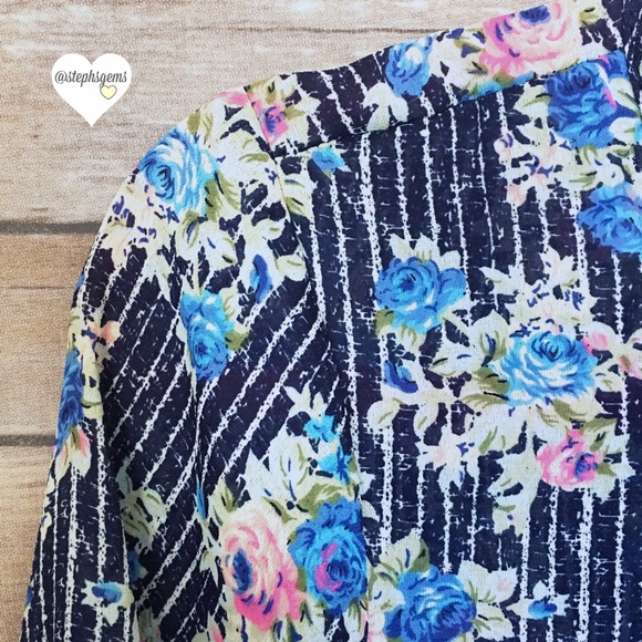 Striped Floral Blouse - Picture 2 of 3