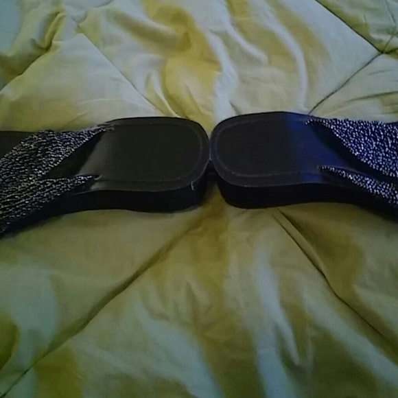 Flip flops - Picture 2 of 3