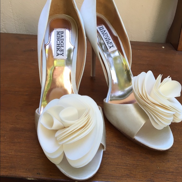 Beautiful badgley mischka shoes