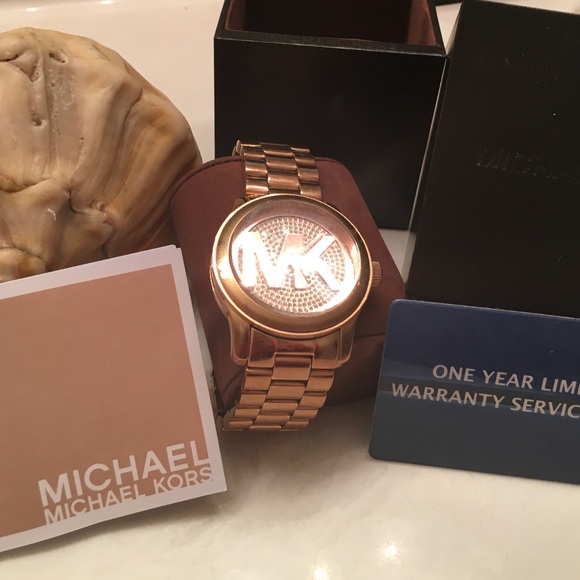 Rose gold Michael Kors  watch with extra links