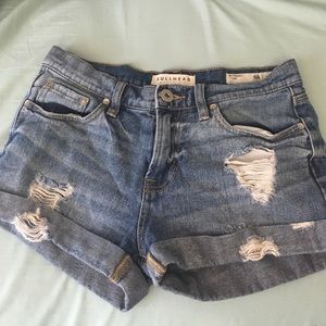 Bullhead Boyfriend shorts