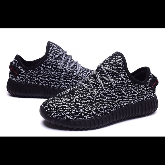 YEEZY 350 boost black/white