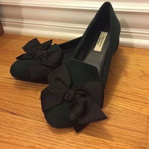 Simply Vera by Vera Wang bow flats size 7!