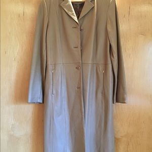 Kenneth Cole tan leather trench coat