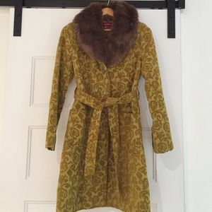 Brocade coat with detachable faux fur collar