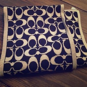 COACH scarf!!