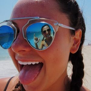 Meet your Posher, Courtney