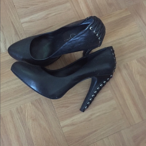 Jessica Simpson Black heels
