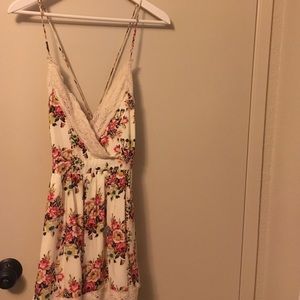 Floral roper