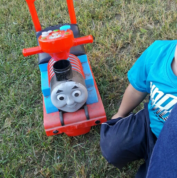 Meet your Posher, Claudia