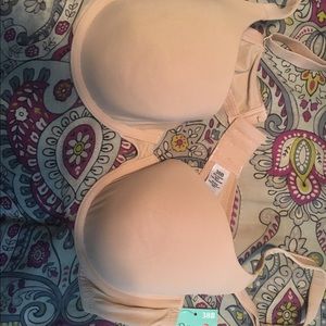 Nude basic bra