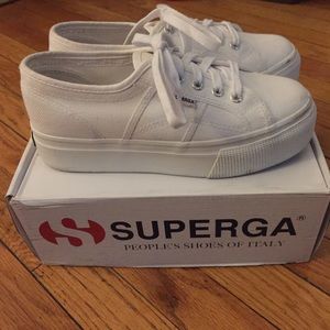 SUPERGA PLATFORMS