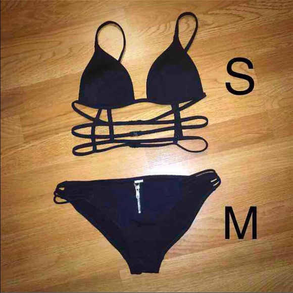 Caged bikini - Picture 2 of 4