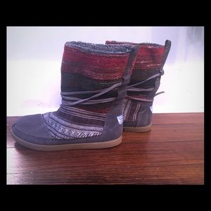 Toms vegan wrap boots