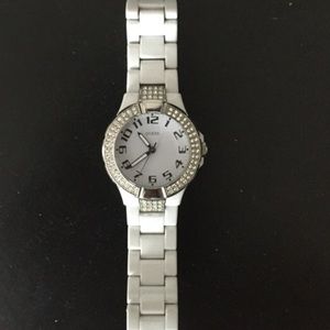 White diamond guess watch