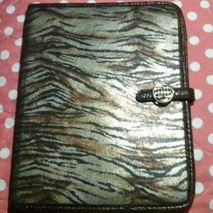 Dana Buchan IPAD  CASE