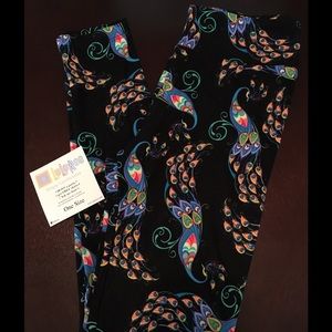 Lularoe OS Black Peacocks NWT UNICORN