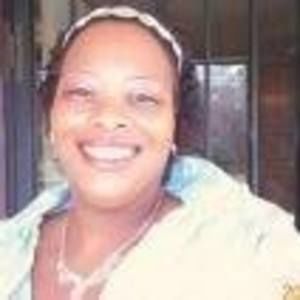 Meet your Posher, Essie