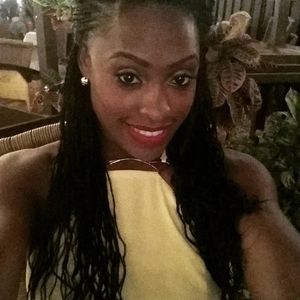 Meet your Posher, Chrissy